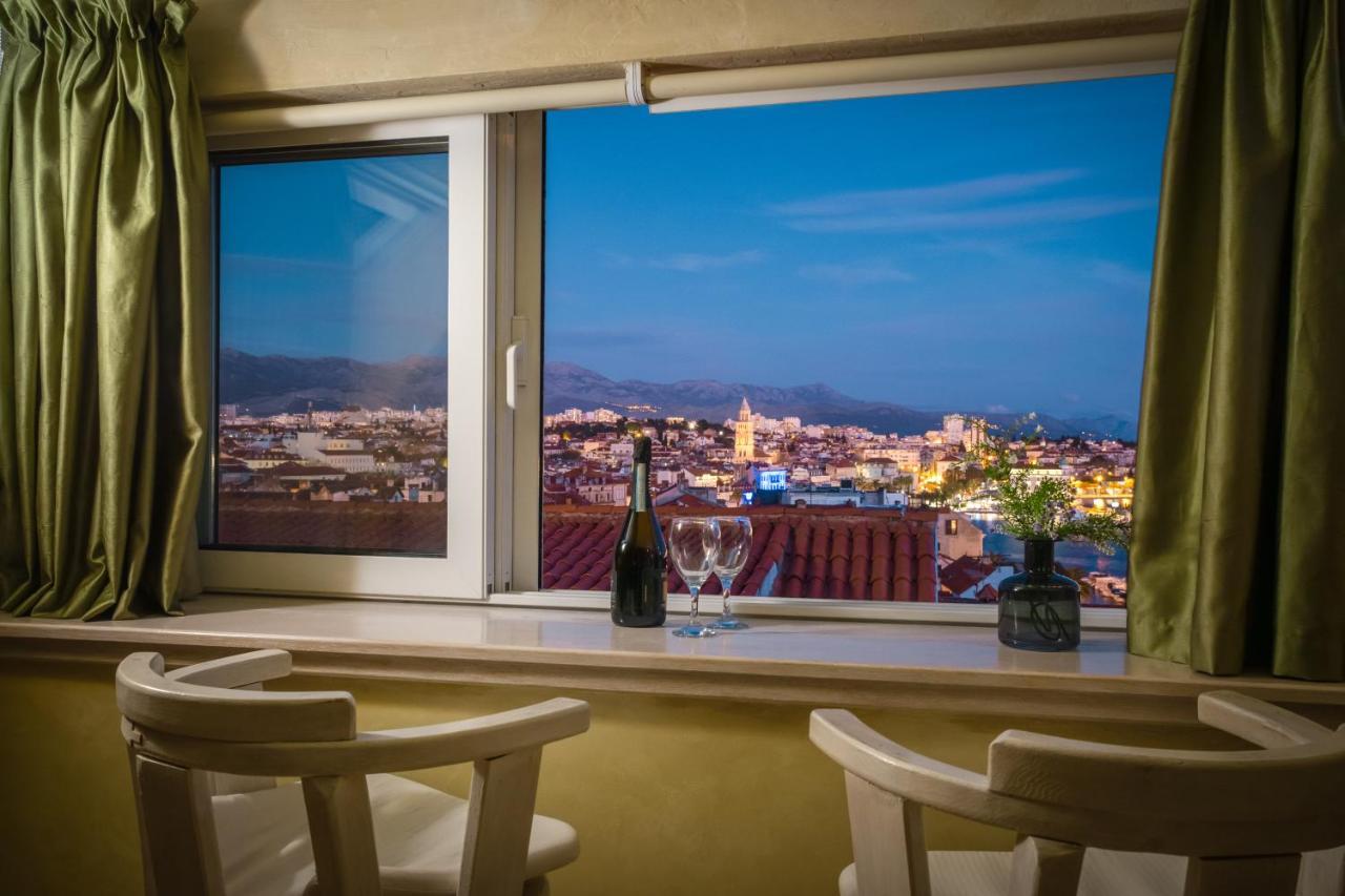 Royal Apartment Varos Split Buitenkant foto