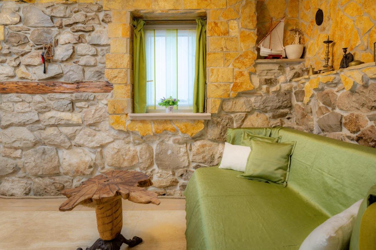 Royal Apartment Varos Split Buitenkant foto