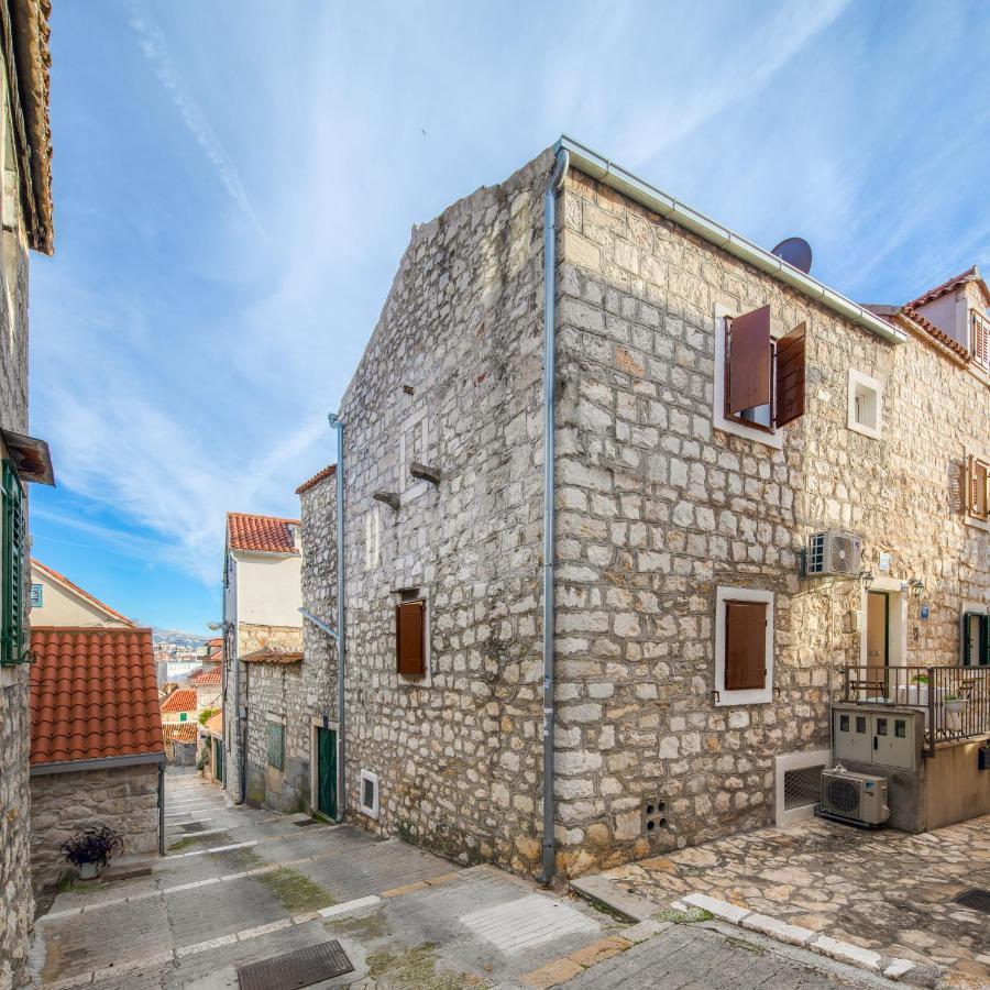 Royal Apartment Varos Split Buitenkant foto