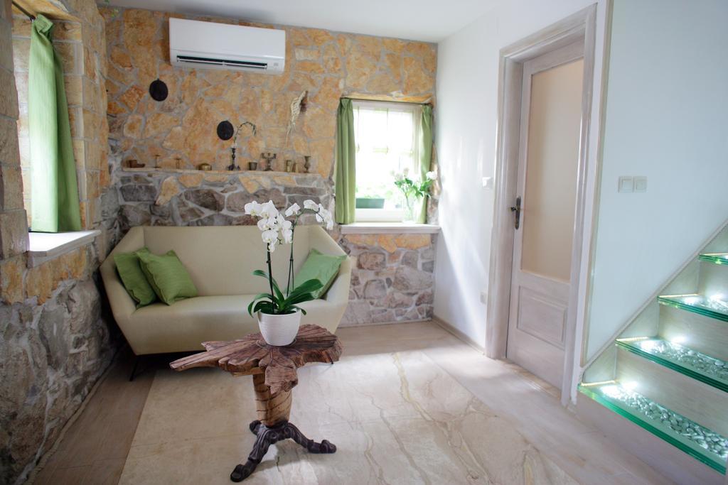 Royal Apartment Varos Split Buitenkant foto