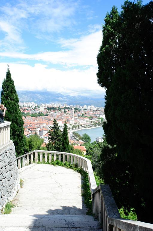 Royal Apartment Varos Split Buitenkant foto